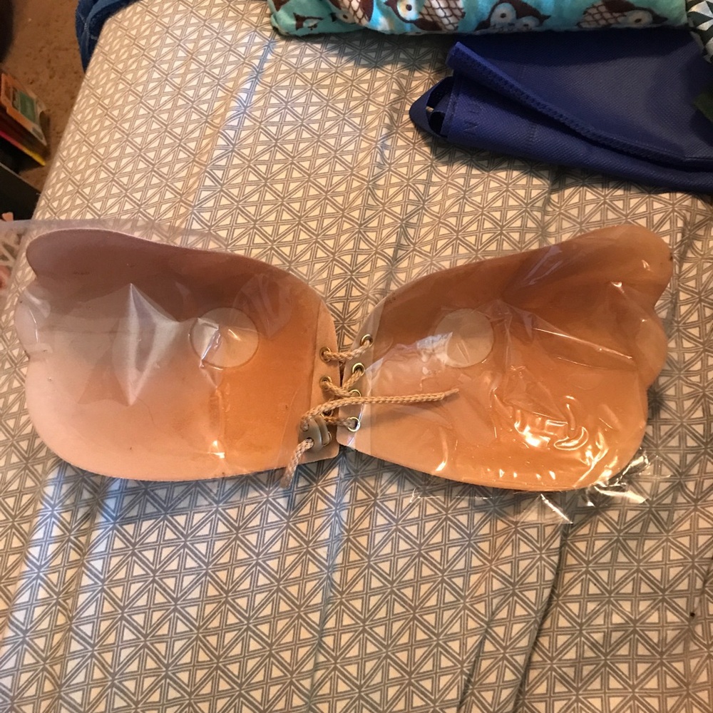 Strapless Bra - image 3